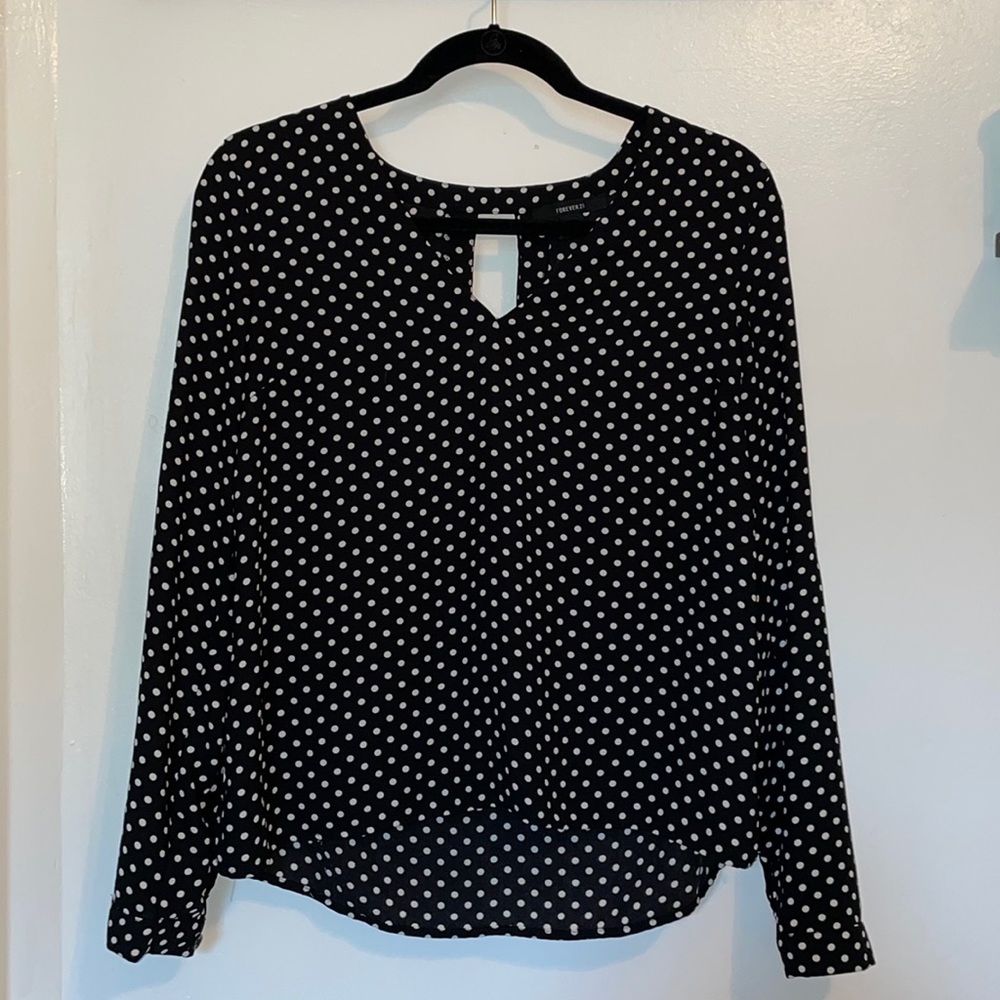 Size S polka-dot blouse from Forever 21, light wear